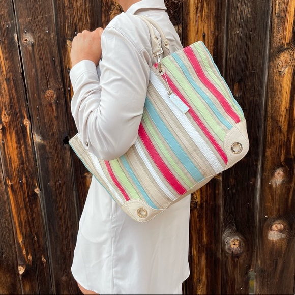 Sigrid Olsen 🌺 Striped Canvas and Leather Tote Bag w/matching wallet - Picture 3 of 13